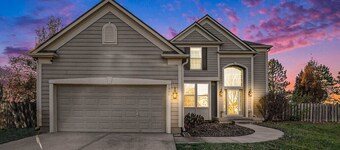 KC Oasis: Pool, Hot Tub, Sauna