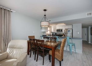 Interior - Lei Lani 507 by Liquid Life (Orange Beach)