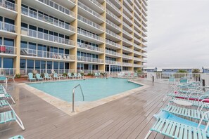 Pool - Sanibel 1005 by Liquid Life (Gulf Shores)