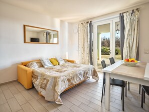 Wi-fi (inkludert) og sengetøy