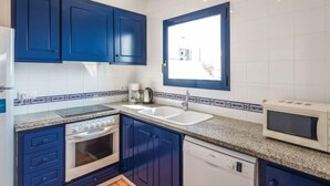 House, 4 Bedrooms, Terrace | Private kitchen - Global Garbinell I - By Global Rental Holidays 5847 (L'Escala)