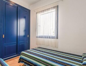 4 bedrooms