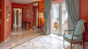 Villa, 5 chambres, terrasse | Intérieur