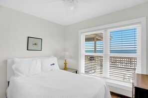 4 Schlafzimmer, Bügeleisen/Bügelbrett, kostenloses WLAN, Bettwäsche