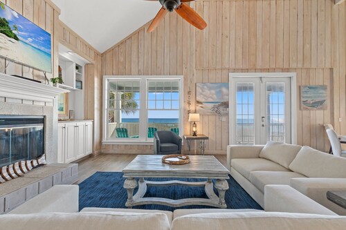 A Winterpast by the Sea - Gulf Front on 30A With Private Pool!