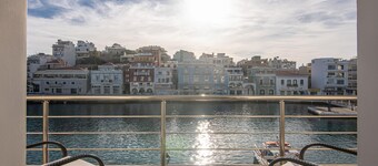 Petralis Residence   2 Bedroom Apartment with sea view