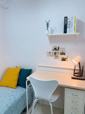 Free WiFi, bed sheets - Only for woman - Sadang House (Seoul)