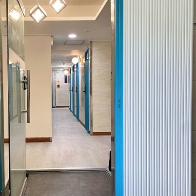 Only for woman - Sadang House