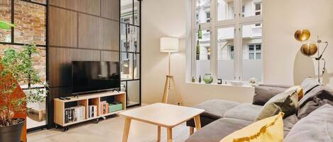 Télévision, espaces bureaux