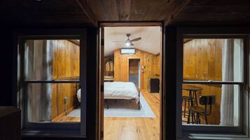1 habitación, wifi y ropa de cama