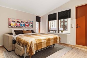 2 chambres, fer et planche à repasser, lit parapluie, Wi-Fi