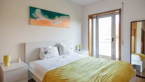 2 bedrooms, iron/ironing board, travel crib, WiFi (free) - Gaia Beach&Golf – EcoHost | Parking · Surf · 5 pax (Arcozelo)