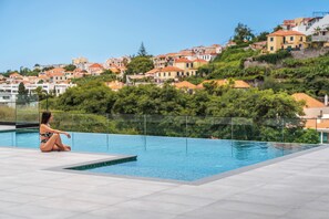 Pool - With Pool and Balcony - Uptown II (Funchal)