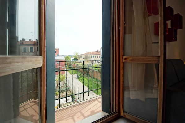 Lejlighed | Opholdsområde | Tv