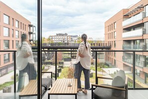 Deluxe Apartment, Balcony, Courtyard View | Balcony - Lion Apartments - Nadmotławie Premium (Gdansk)