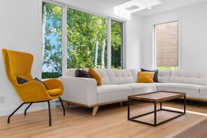 Smart TV - Chalet Akoya - by the lake (Chambord)