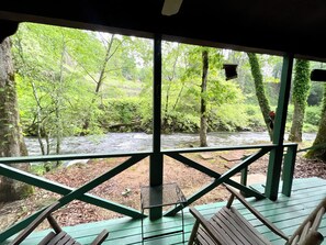 Terrace/patio - Silver's Snowbird Cabin (Robbinsville)