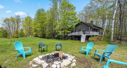 Pet friendly home near Baileys Harbor, Door County