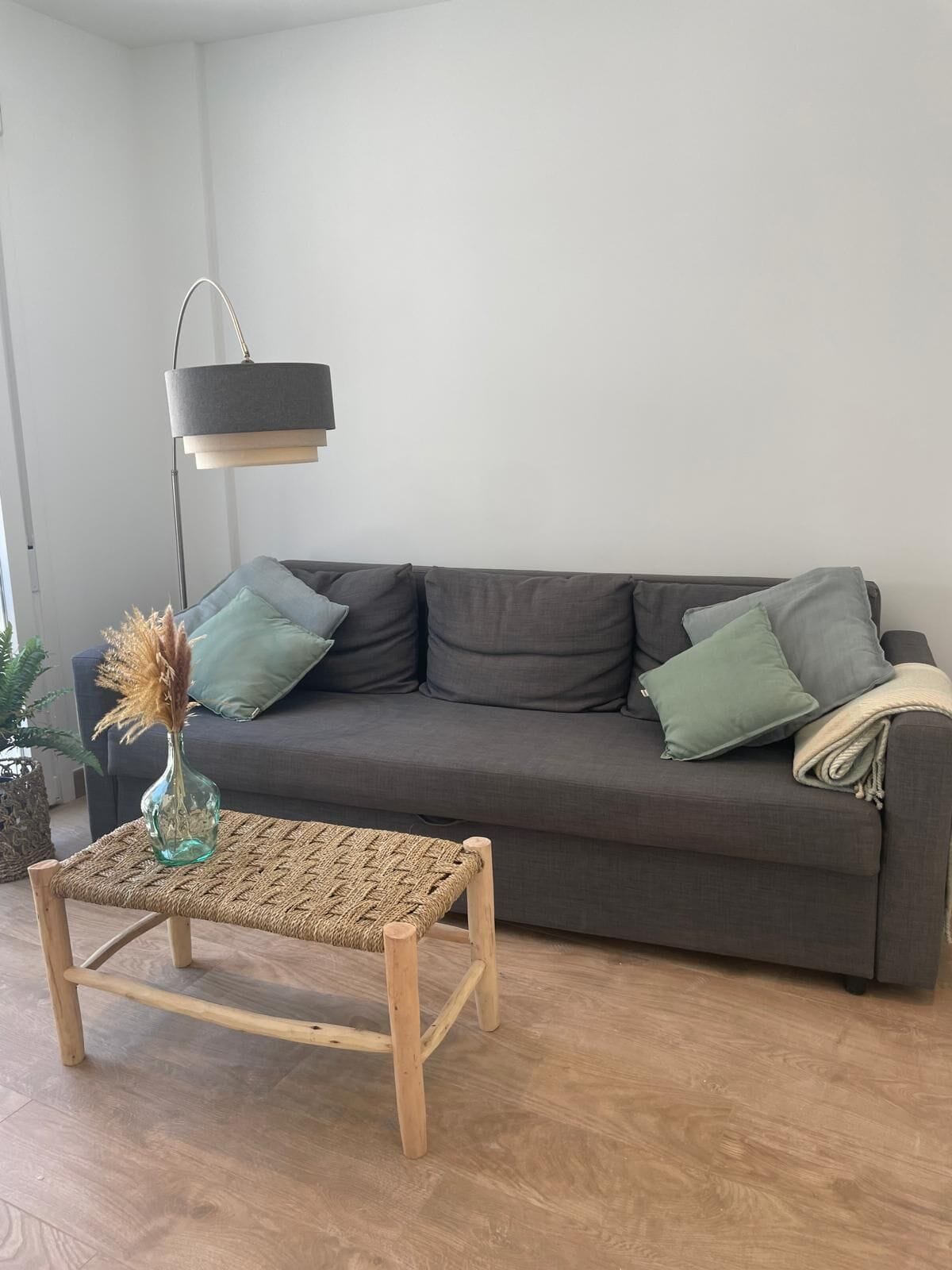 Studio, balkon, uitzicht op heuvels | Woonruimte