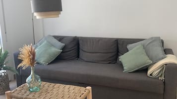 Studio, balkon, uitzicht op heuvels | Woonruimte