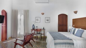 1 chambre, bureau, Wi-Fi, draps fournis