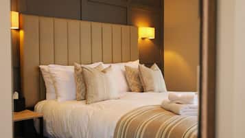 Deluxe Double Room | Premium bedding, in-room safe, individually decorated, blackout drapes