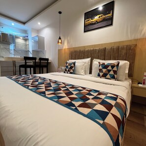 Deluxe Studio, City View