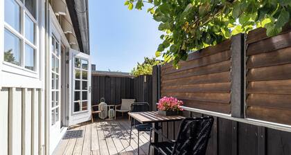 Rent a cottage in Domburg | Lijsterhofstraat 13 - Cozy holiday home near beach and center
