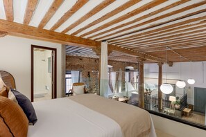 4 Schlafzimmer, Bügeleisen/Bügelbrett, Bettwäsche