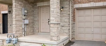 Nice Cozy Room in Thorold, close to Niagara Falls