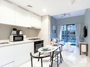 Lejlighed (1 Bedroom) | Privat tekøkken | Mikrobølgeovn, elkedel