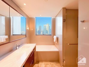 Interior - Elegant 2B at Boulevard Pointburj & Fountain View (Dubai)