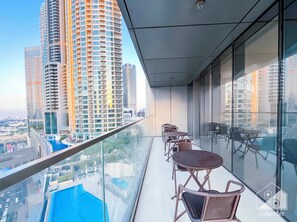 Apartment (2 Bedrooms) | Interior - Elegant 2B at Boulevard Pointburj & Fountain View (Dubai)