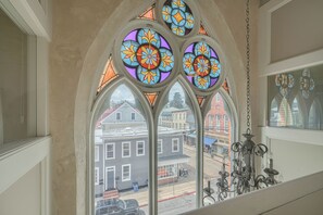 Interior - Unique 2-Bedroom Condo in Beautifully Renovated Parish House (Annapolis)