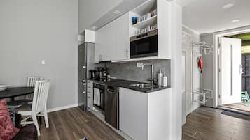 House | 1 bedroom