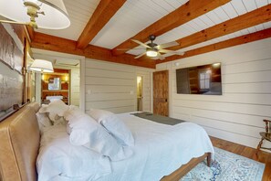 3 bedrooms, Internet, bed sheets