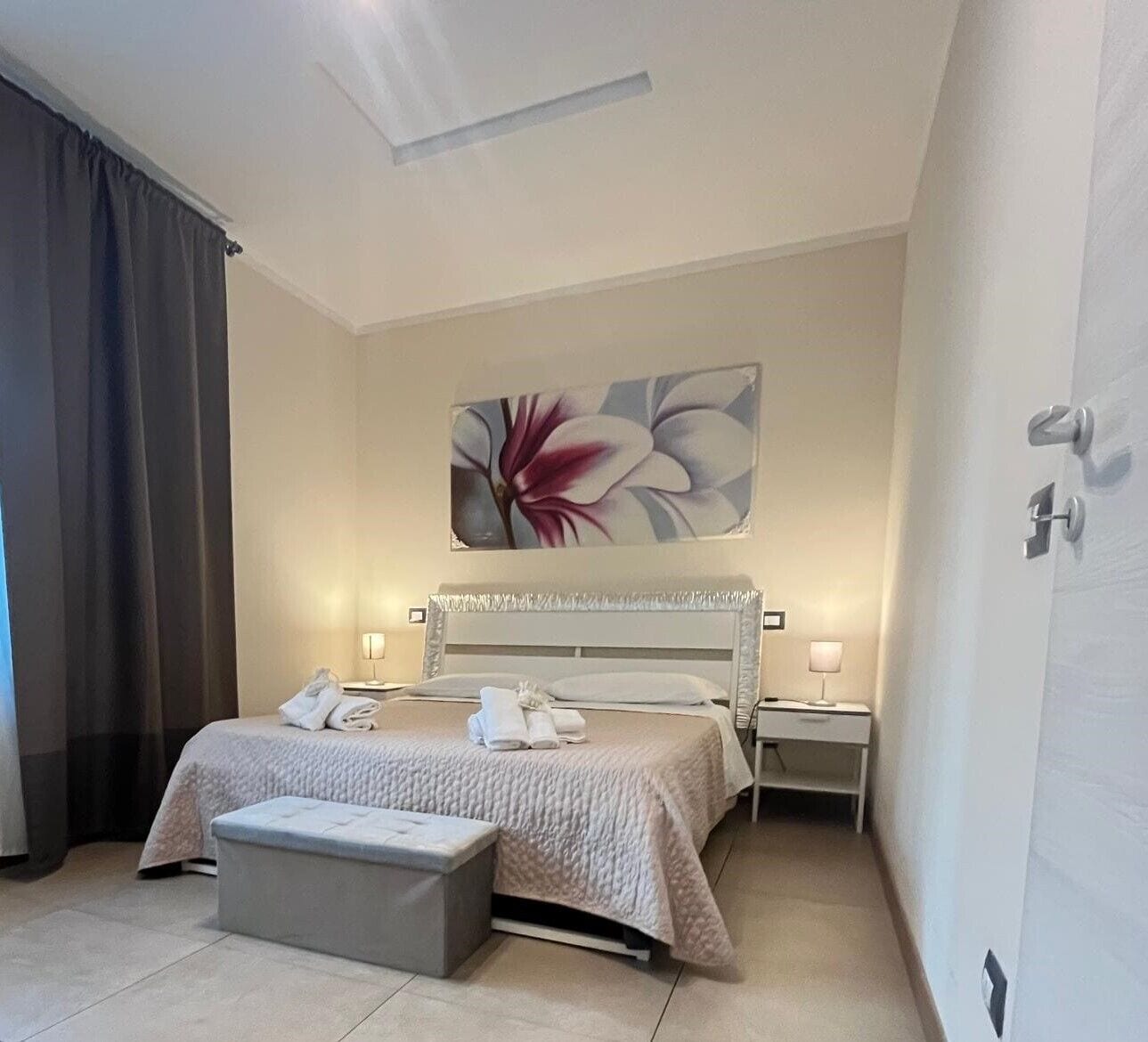 1 غرفة نوم وملاءات أسرّة