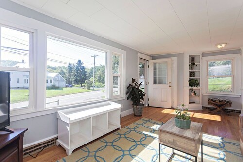 Entire ideally located home in Cape Elizabeth’s coveted seaside community