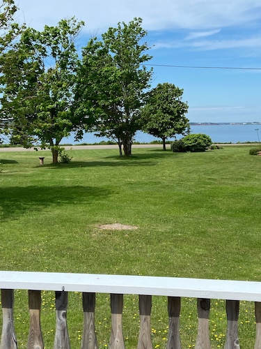 Cottage By The Shore