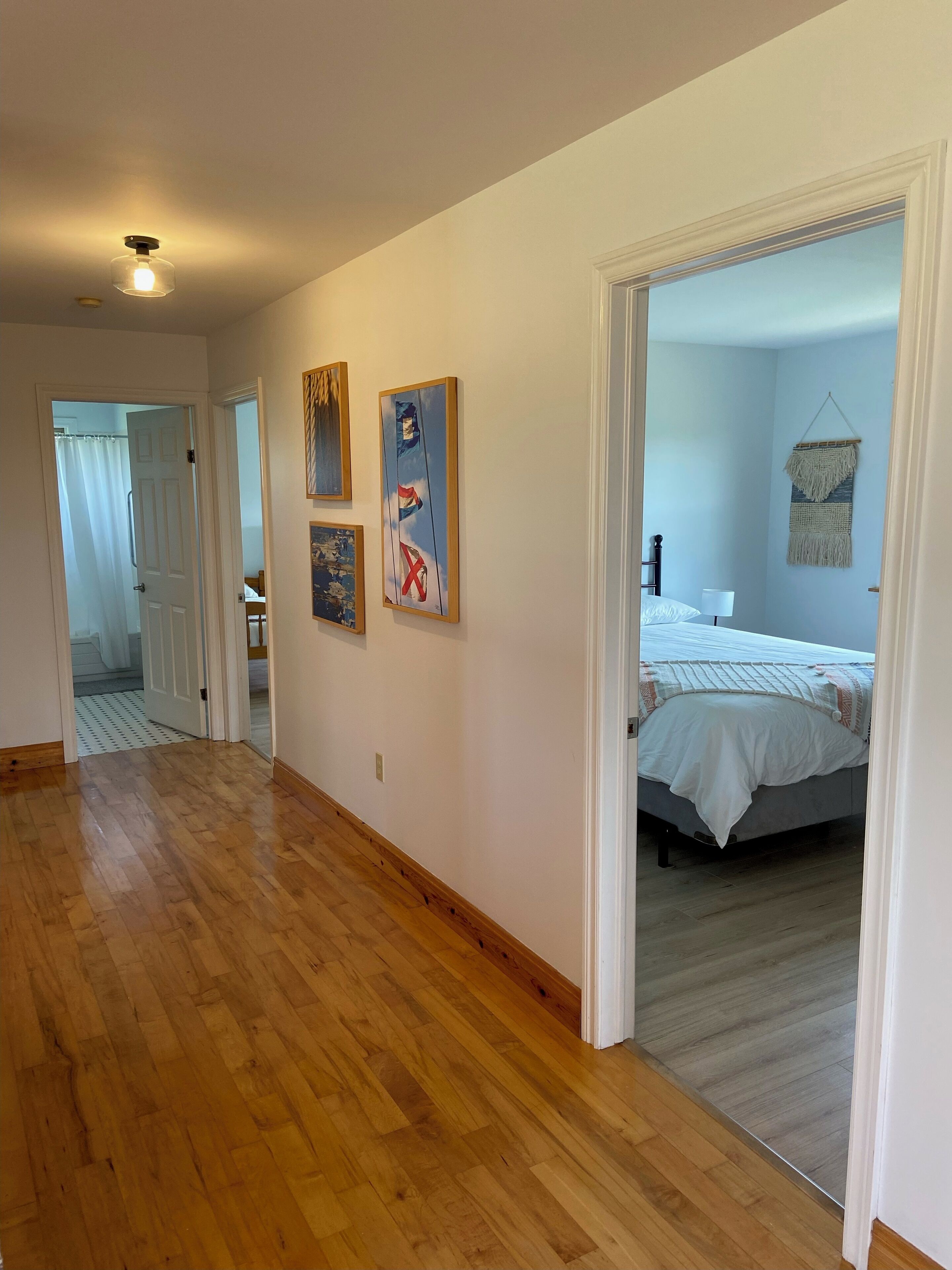 3 quartos, berço de viagem, Wi-Fi, roupa de cama