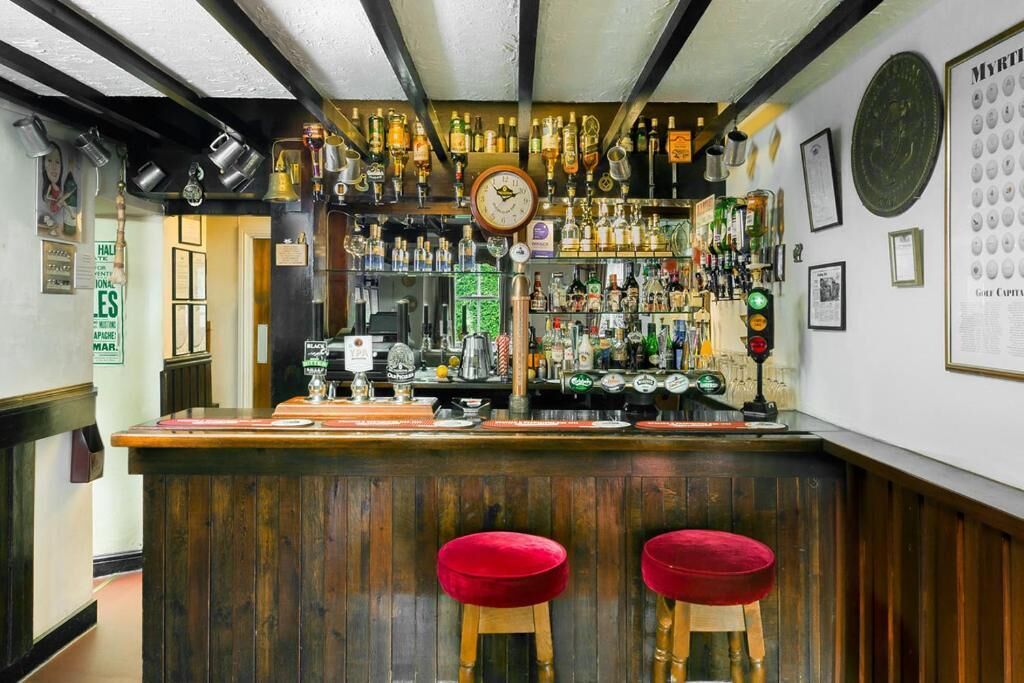 Bar (in der Unterkunft)