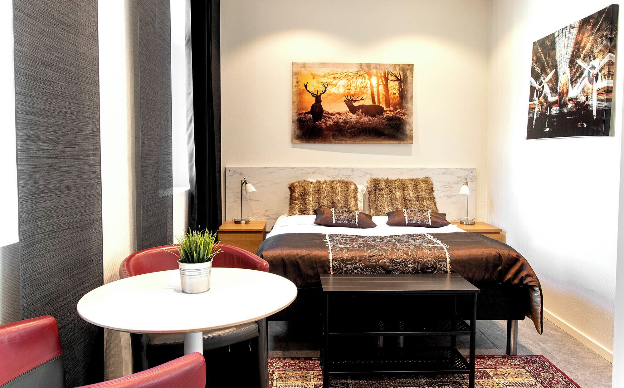 Twin Room, Non Smoking | Blackout drapes, iron/ironing board, free WiFi, bed sheets