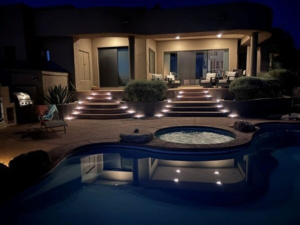 Piscine extérieure, piscine chauffée