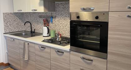 Foundry's Home - Carefree Parking