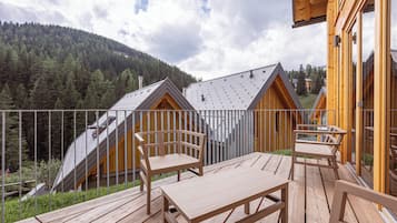 Chalet #7 mit 3 Schlafzimmern und Sauna | Terrace/patio