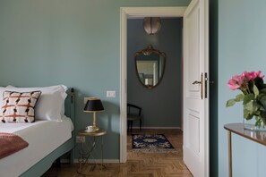 3 bedrooms, iron/ironing board, WiFi, bed sheets - Villa in the green, perfect for visiting Marche and Romagna, sea and hills. (San Giovanni In Marignano)