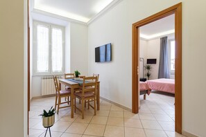 Dining - Whiteten Rome Apartment (Roma)