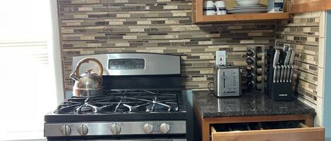 Micro-ondas, fogão, cooktop
