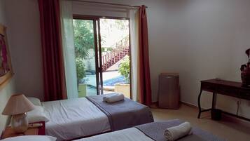 1 camera, Wi-Fi, lenzuola