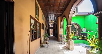 503 Casa Hostal